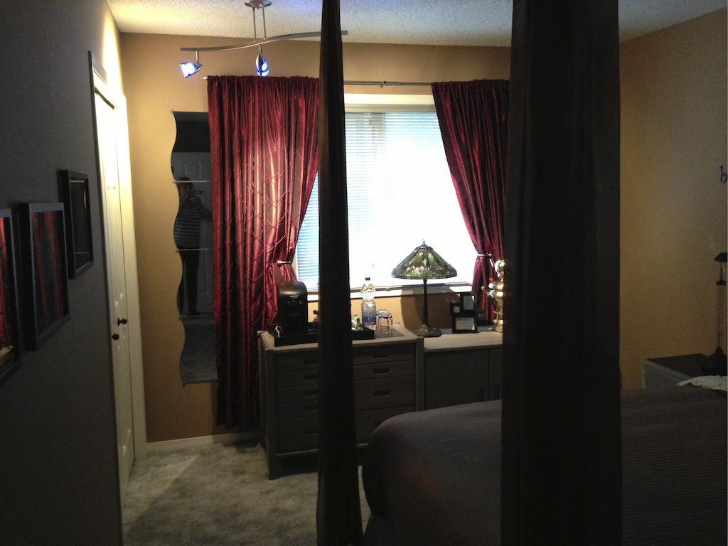 Redwood Meadows Bed And Breakfast Bragg Creek Номер фото